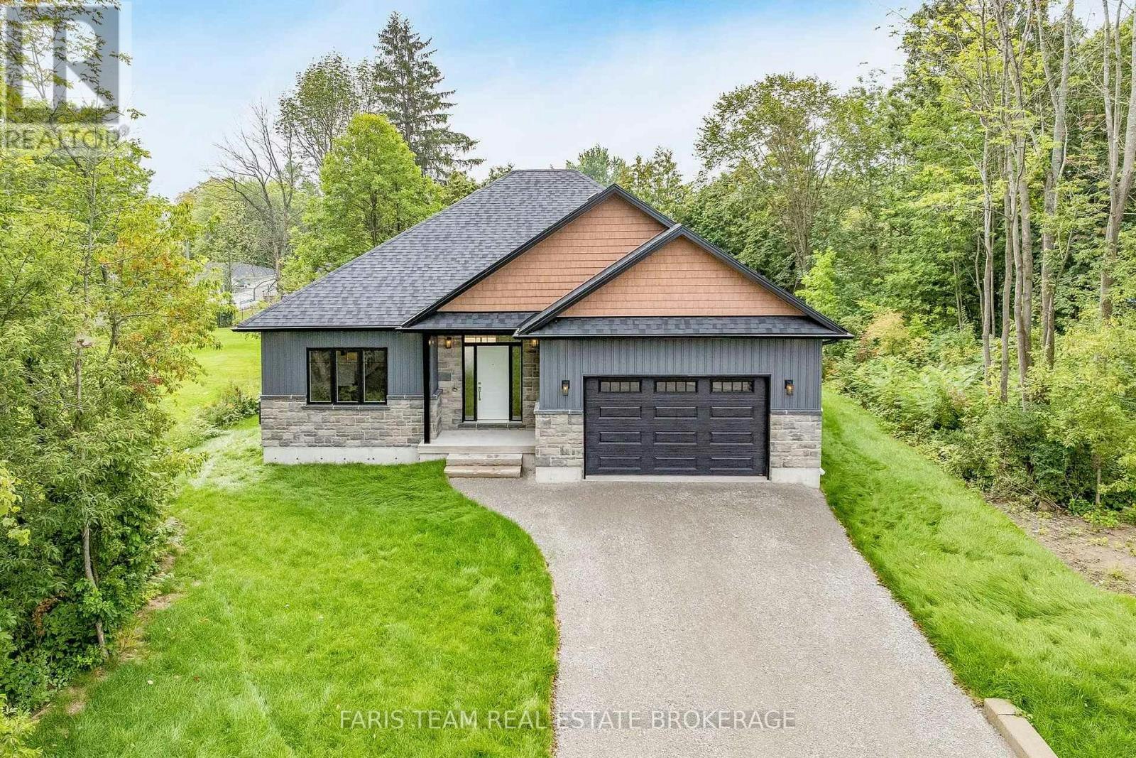 45 Sheppard Street, Severn, ON, L0K 1E0