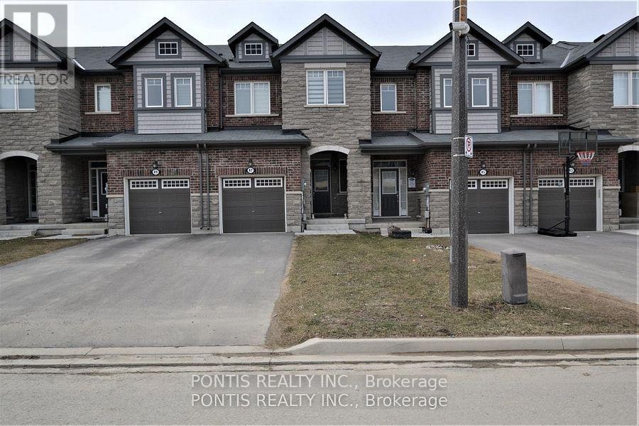 47 Phyllis Drive, Caledon, ON, L7C 4E2