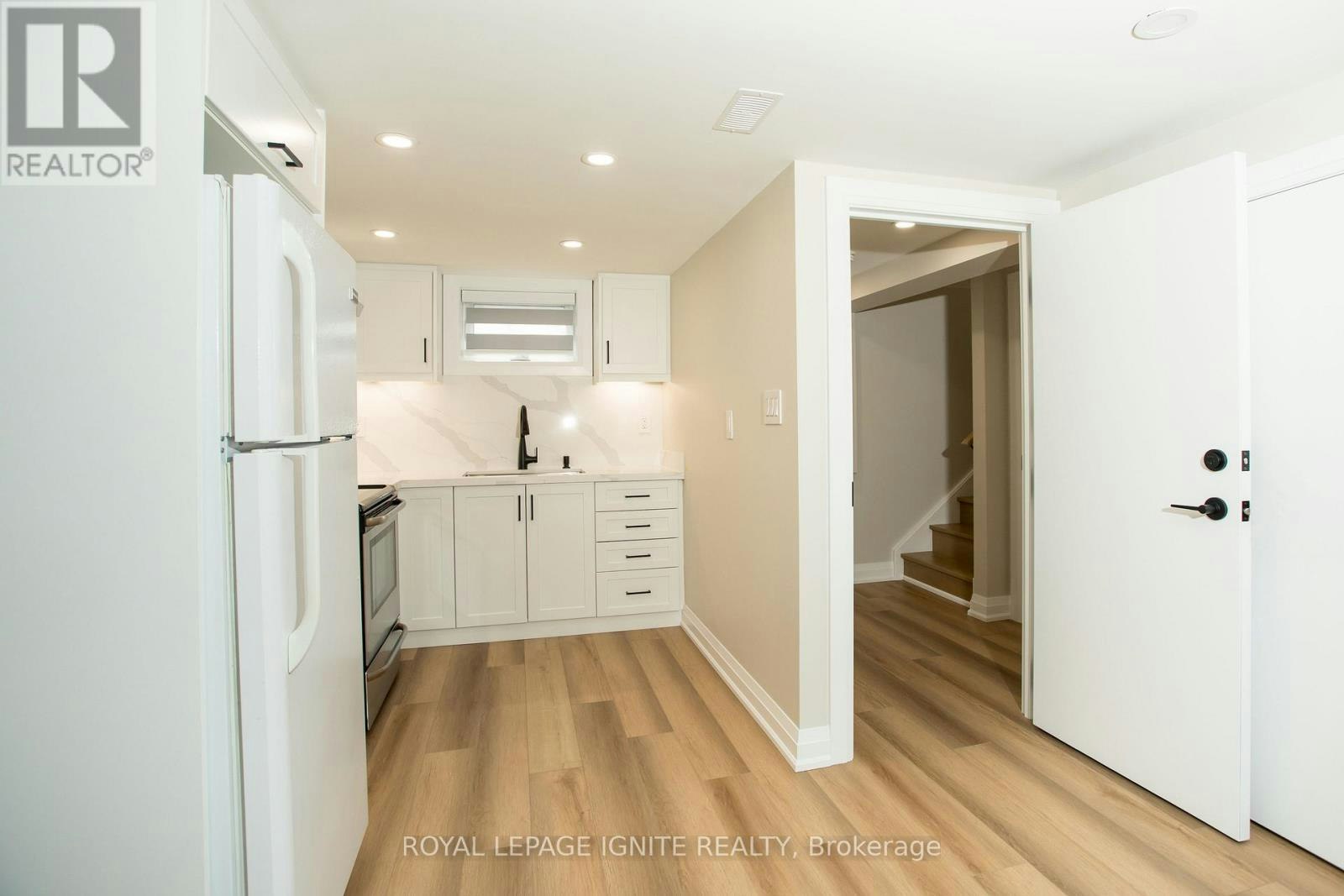 BSMT-38 Parent Avenue, Toronto, ON, M3M 1Z7 - 16