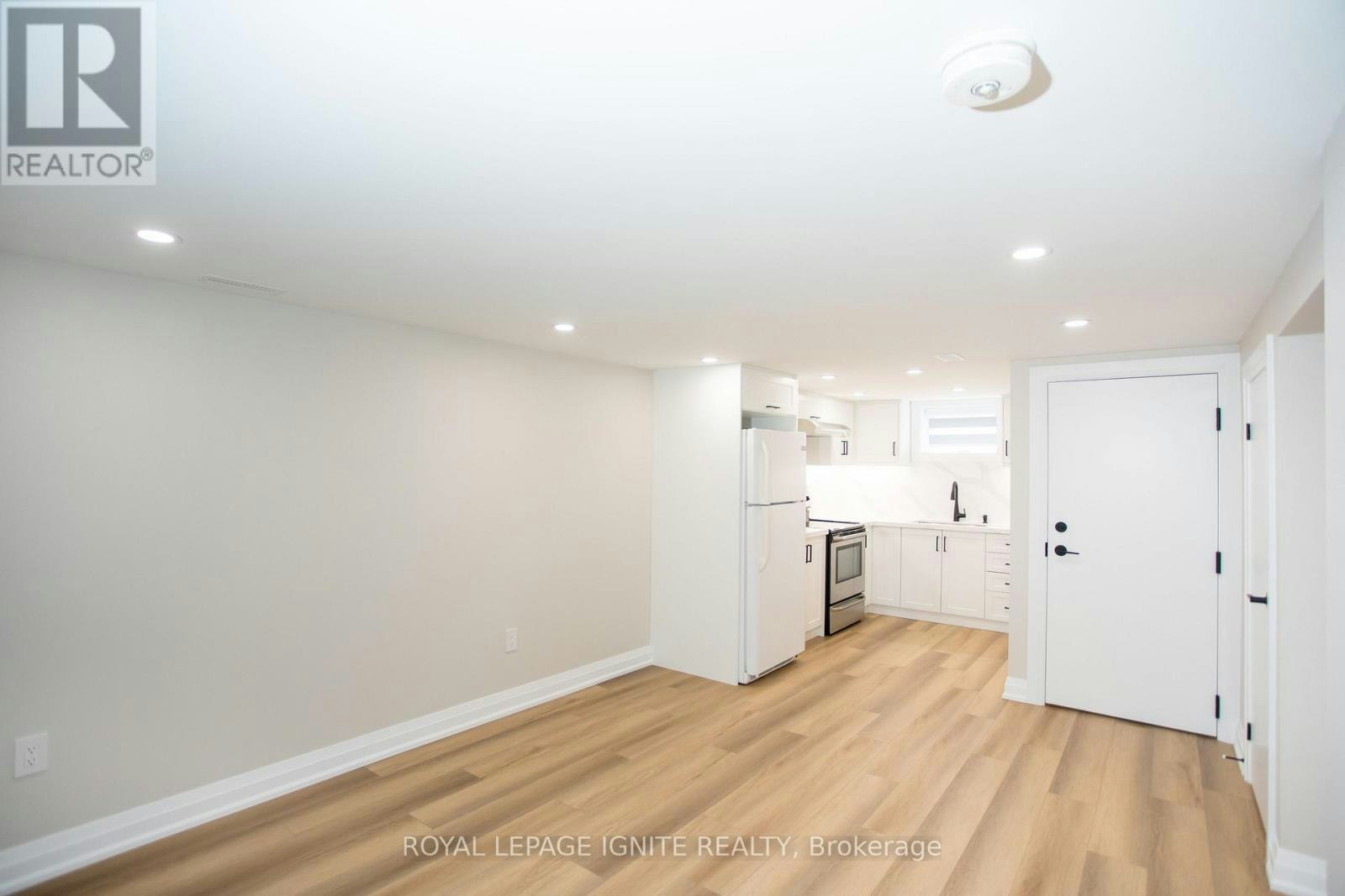 BSMT-38 Parent Avenue, Toronto, ON, M3M 1Z7 - 6