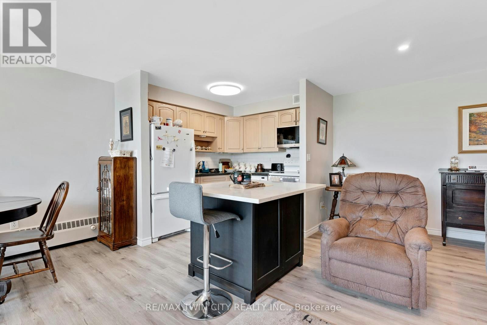 306-24 Midland Drive, Kitchener, ON, N2A 2A8 - 16