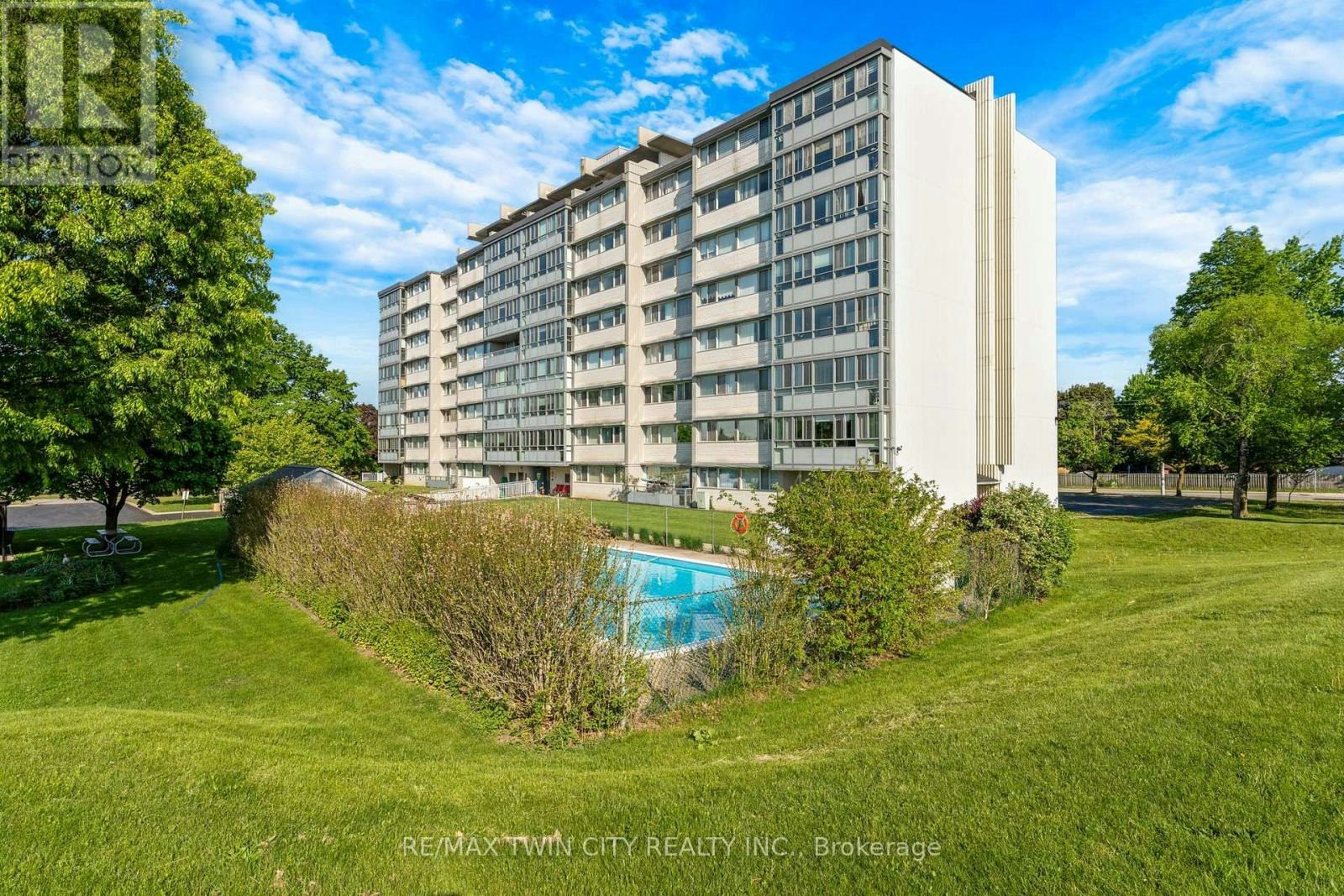 306-24 Midland Drive, Kitchener, ON, N2A 2A8 - 24