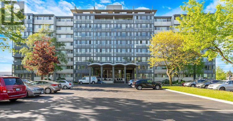 306-24 Midland Drive, Kitchener, ON, N2A 2A8