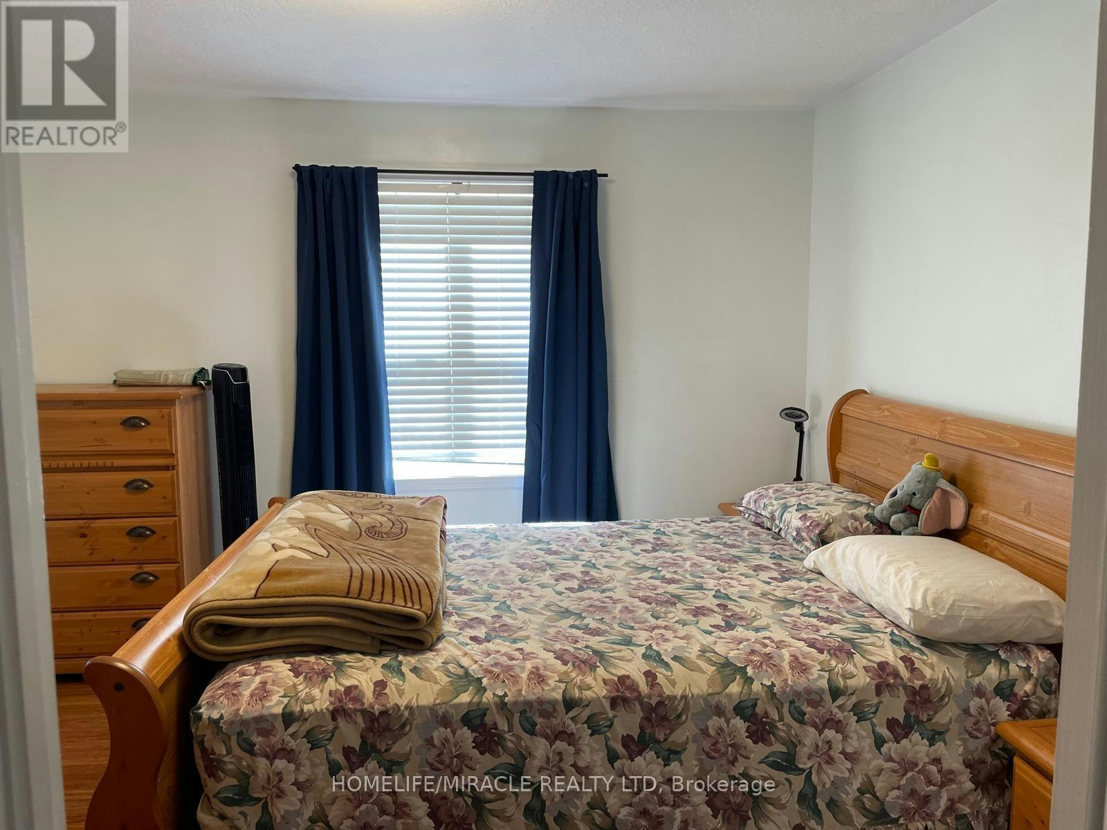 142 Coulthard Boulevard, Cambridge, ON, N1T 2J5 - 4