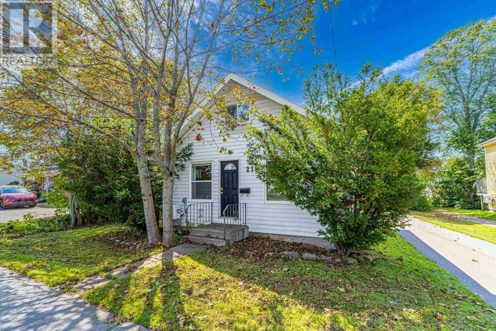 219 River Road NORTH, Charlottetown, PE, C1A 3L5