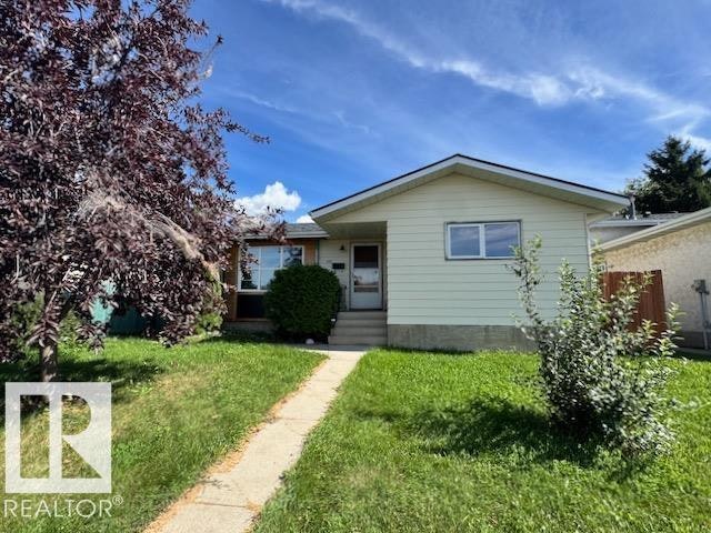 1715 38 Street NW, Edmonton, AB, T6L 3H1