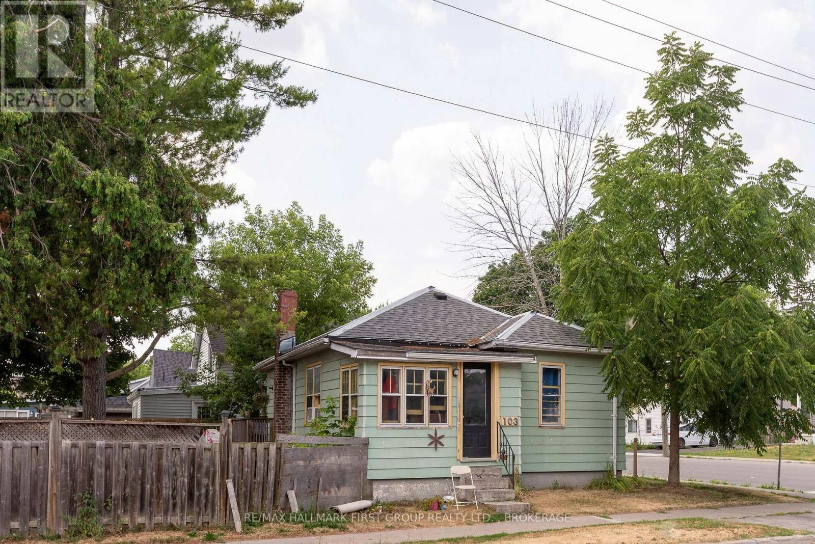 103 Centre Street, Deseronto, ON, K0K 1X0