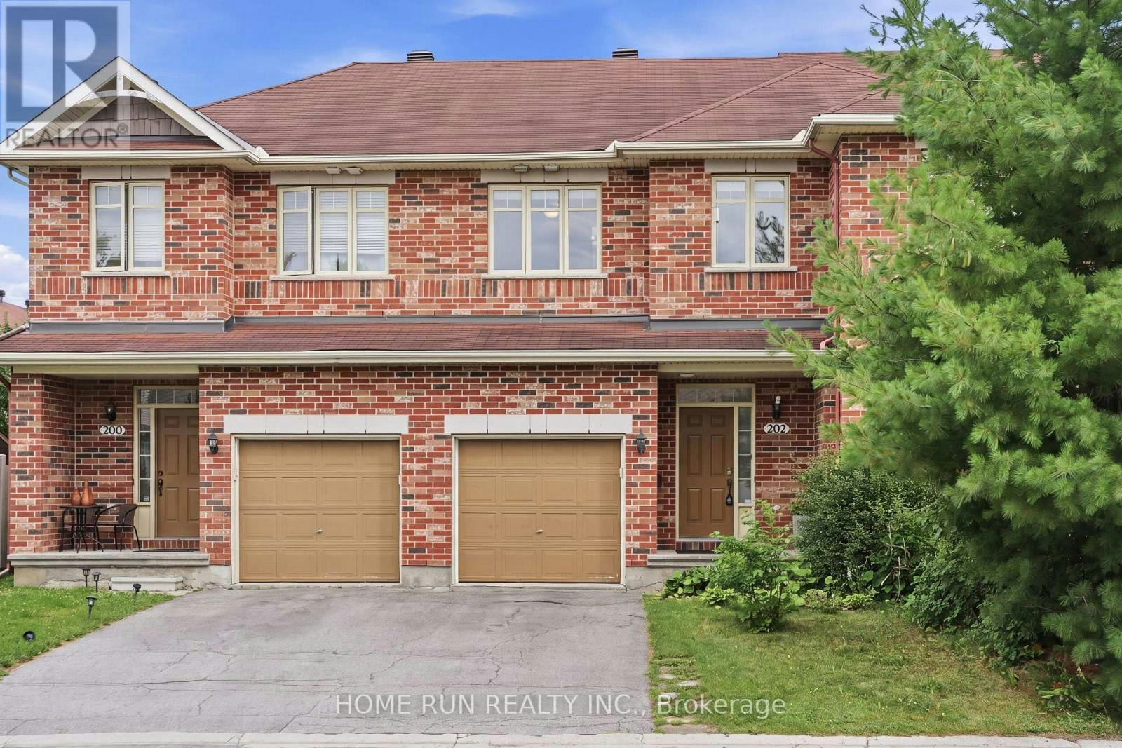 202 Maxwell Bridge Road, Ottawa, ON, K2W 0B8