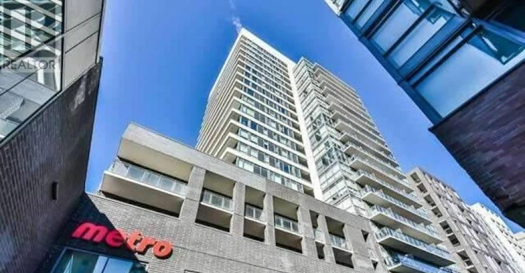 1031-20 Minowan Miikan Lane, Toronto, ON, M6J 0E5