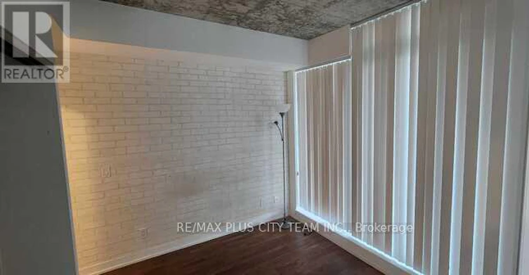 1031-20 Minowan Miikan Lane, Toronto, ON, M6J 0E5 - 4