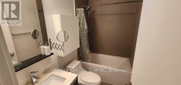 1031-20 Minowan Miikan Lane, Toronto, ON, M6J 0E5 - 6