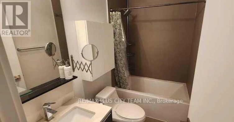 1031-20 Minowan Miikan Lane, Toronto, ON, M6J 0E5 - 6