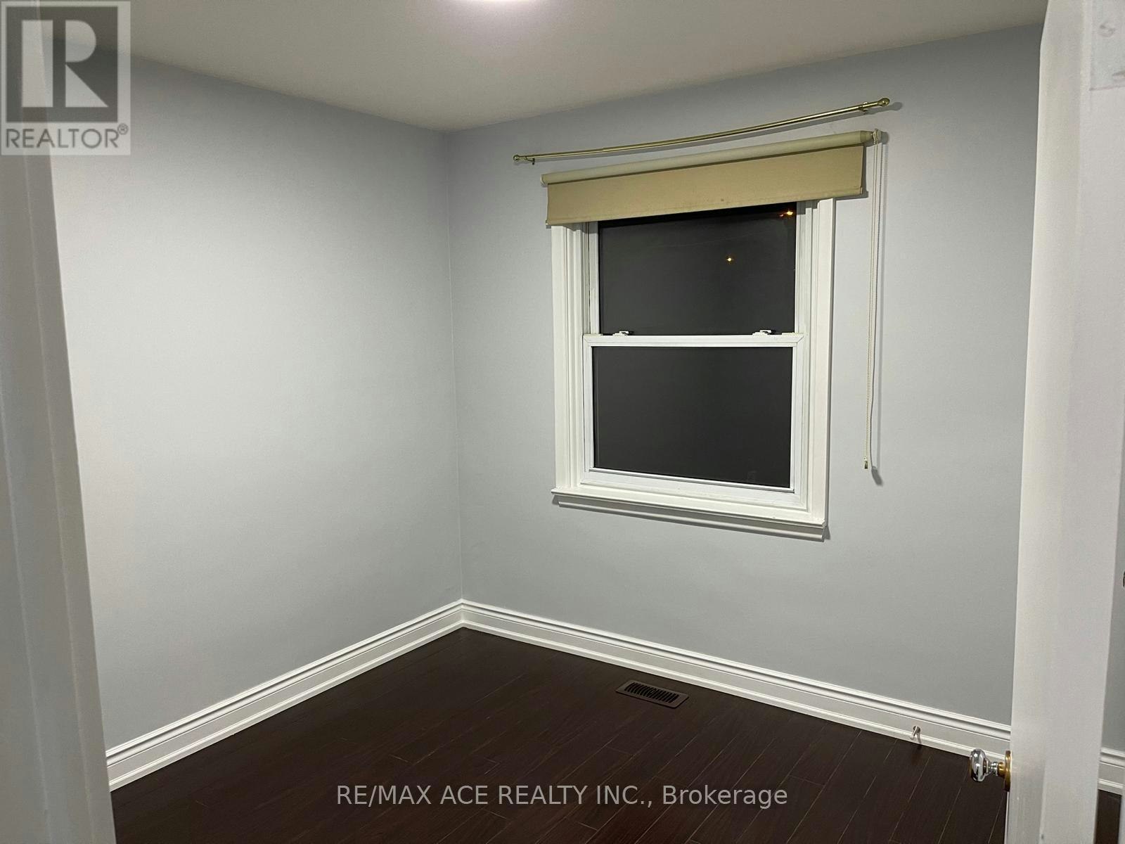 55 Brenda Crescent, Toronto, ON, M1K 3C5 - 7