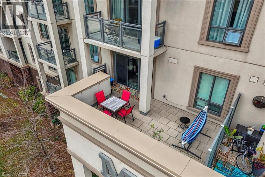 301-2490 Old Bronte Road, Oakville, ON, L6M 0Y5