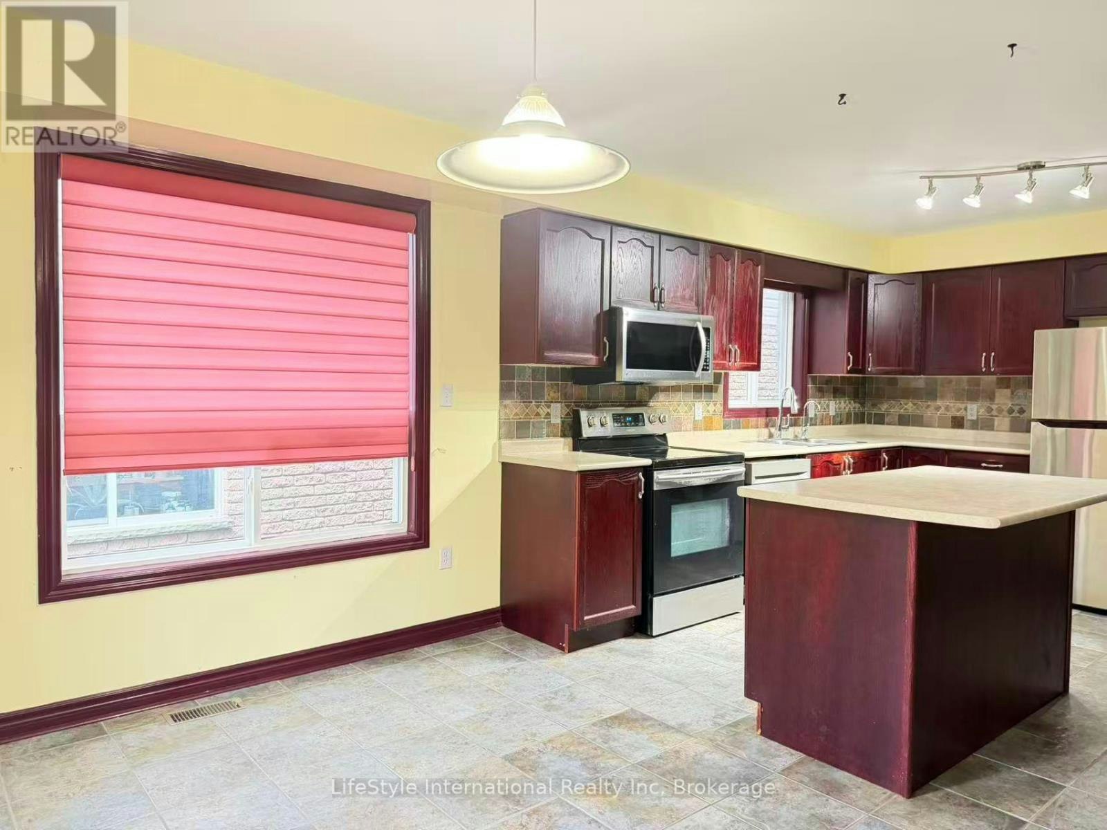 MAIN-16 Lynch Circle, Guelph, ON, N1L 1R5 - 14