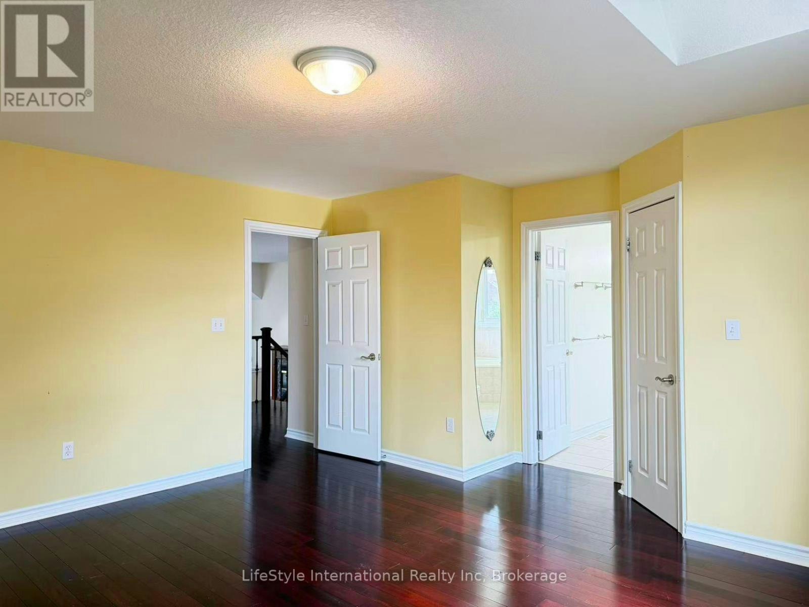 MAIN-16 Lynch Circle, Guelph, ON, N1L 1R5 - 25
