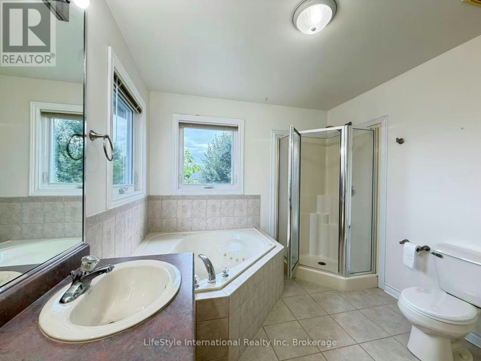 MAIN-16 Lynch Circle, Guelph, ON, N1L 1R5 - 28