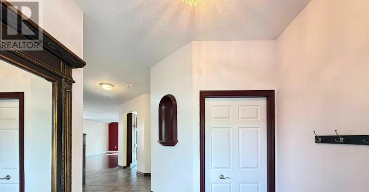 MAIN-16 Lynch Circle, Guelph, ON, N1L 1R5 - 3