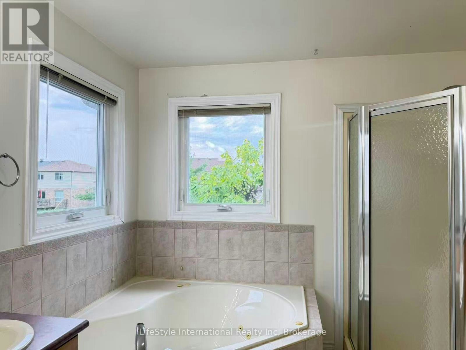 MAIN-16 Lynch Circle, Guelph, ON, N1L 1R5 - 29