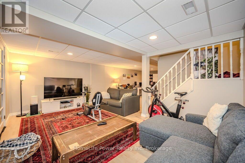 40 Ferman Drive, Guelph, ON, N1H 7E1 - 31