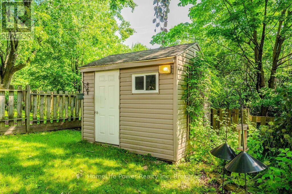 40 Ferman Drive, Guelph, ON, N1H 7E1 - 39