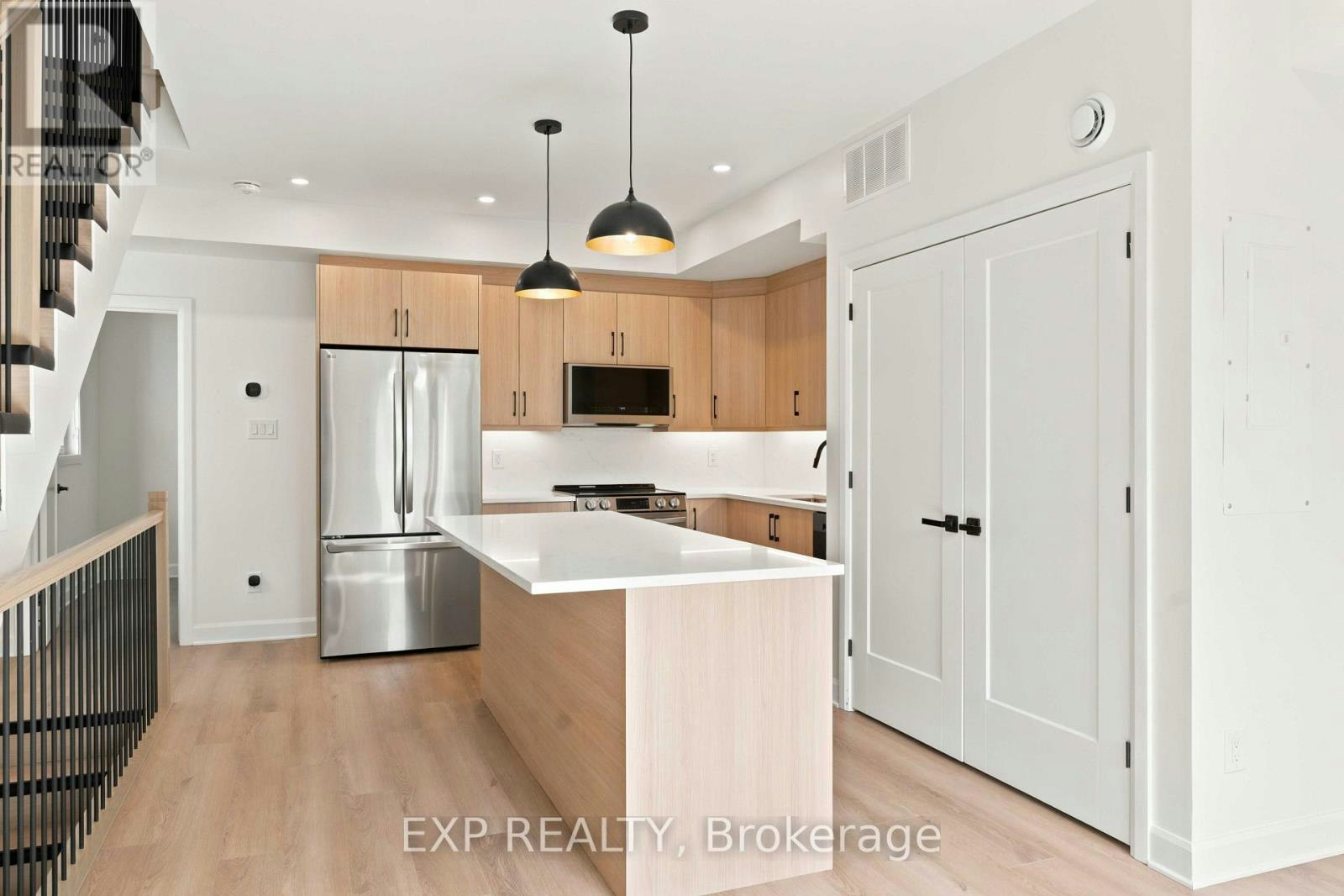 B3-60 Lees Avenue, Ottawa, ON, K1S 0B9 - 6