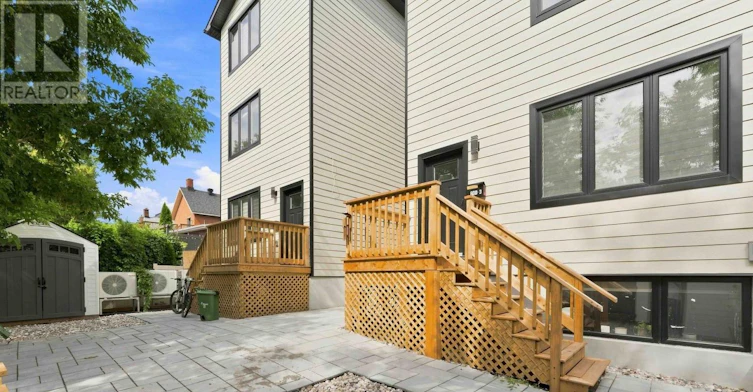 B3-60 Lees Avenue, Ottawa, ON, K1S 0B9 - 2