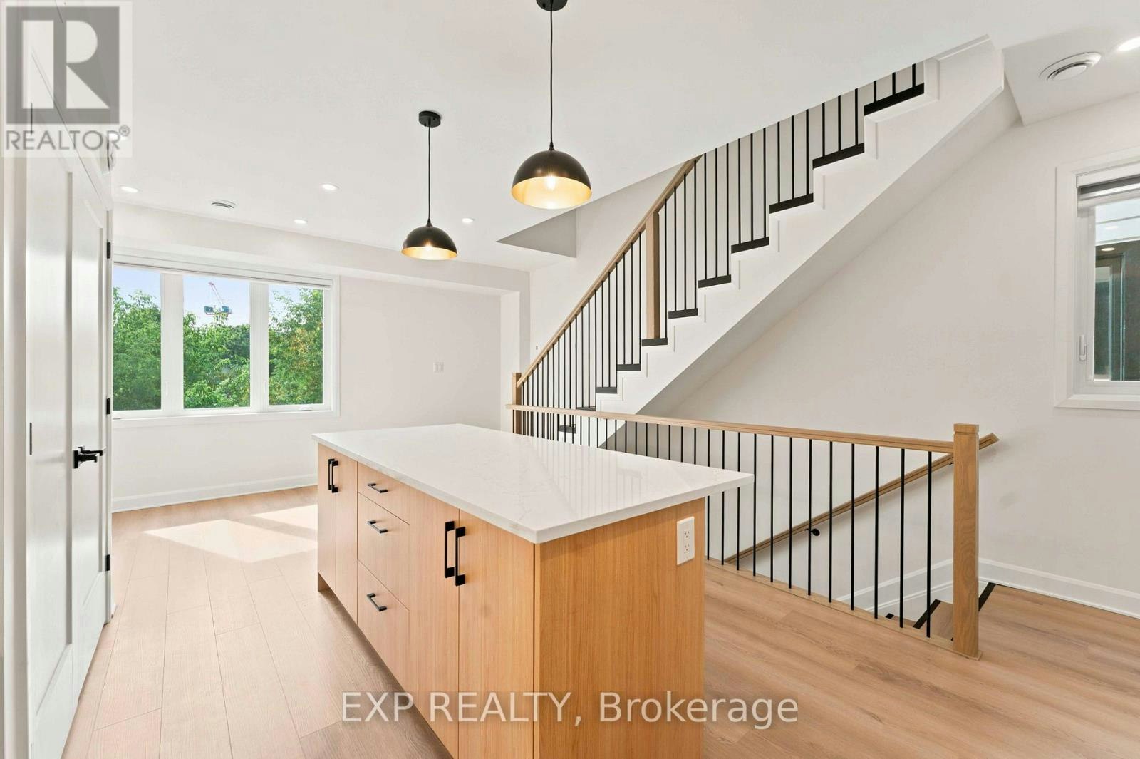 B3-60 Lees Avenue, Ottawa, ON, K1S 0B9 - 4