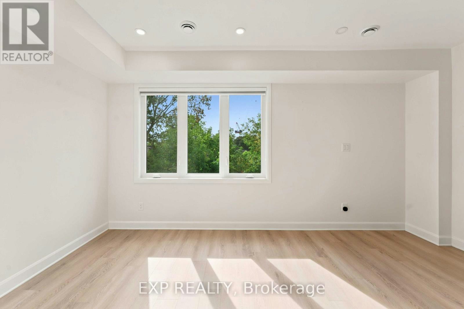 B3-60 Lees Avenue, Ottawa, ON, K1S 0B9 - 9