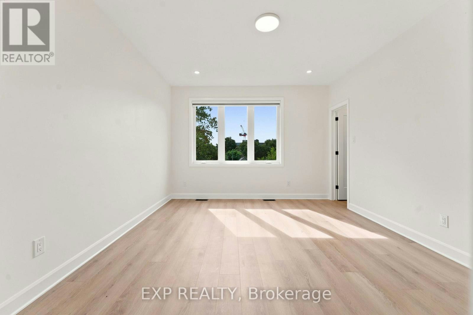 B3-60 Lees Avenue, Ottawa, ON, K1S 0B9 - 13
