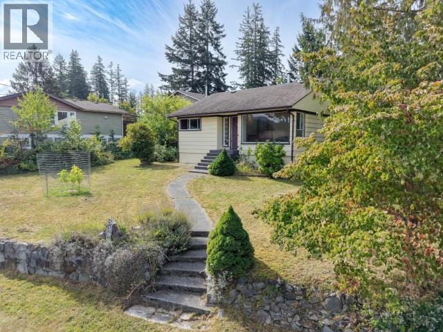 5392 Dale Avenue, Powell River, BC, V8A 3W2