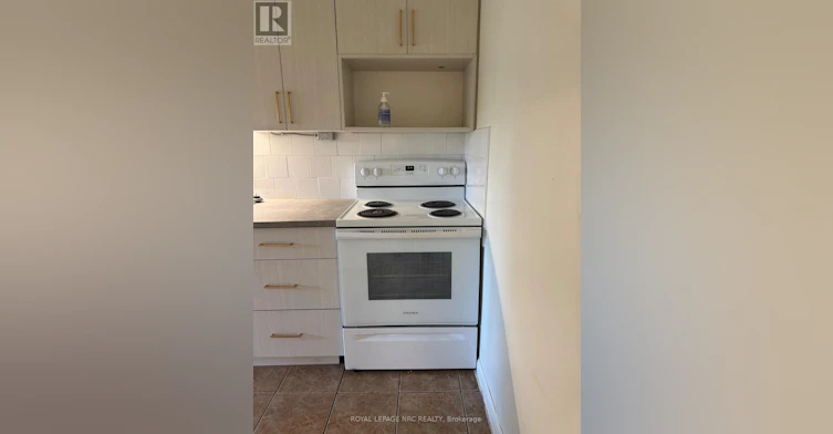 39-6035 Murray Street, Niagara Falls, ON, L2G 2K4 - 5