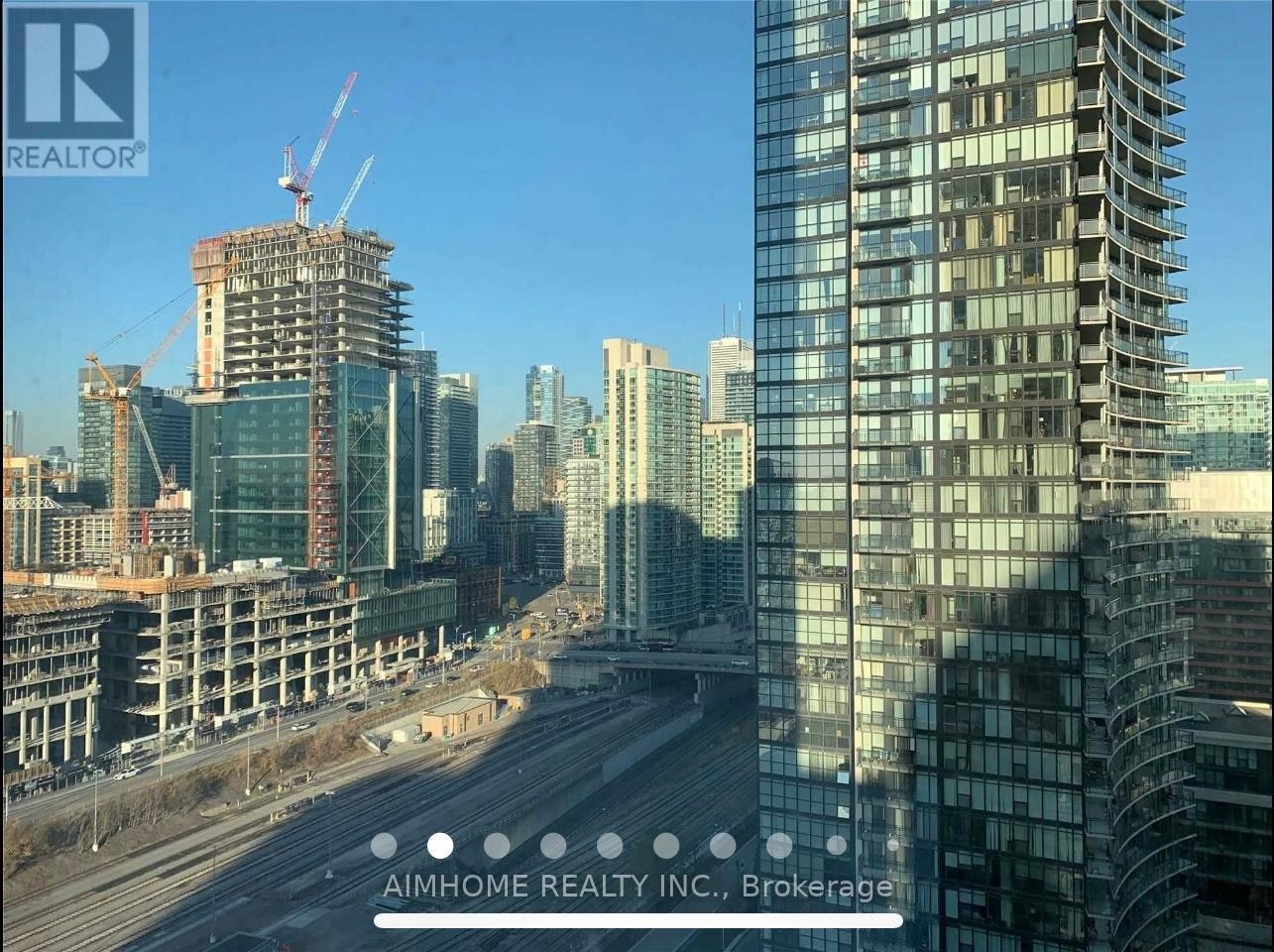 2206-15 Iceboat Terrace, Toronto, ON, M5V 4A5 - 2
