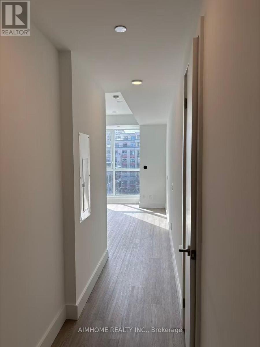510-6 Greenbriar Road, Toronto, ON, M2K 0H6 - 3