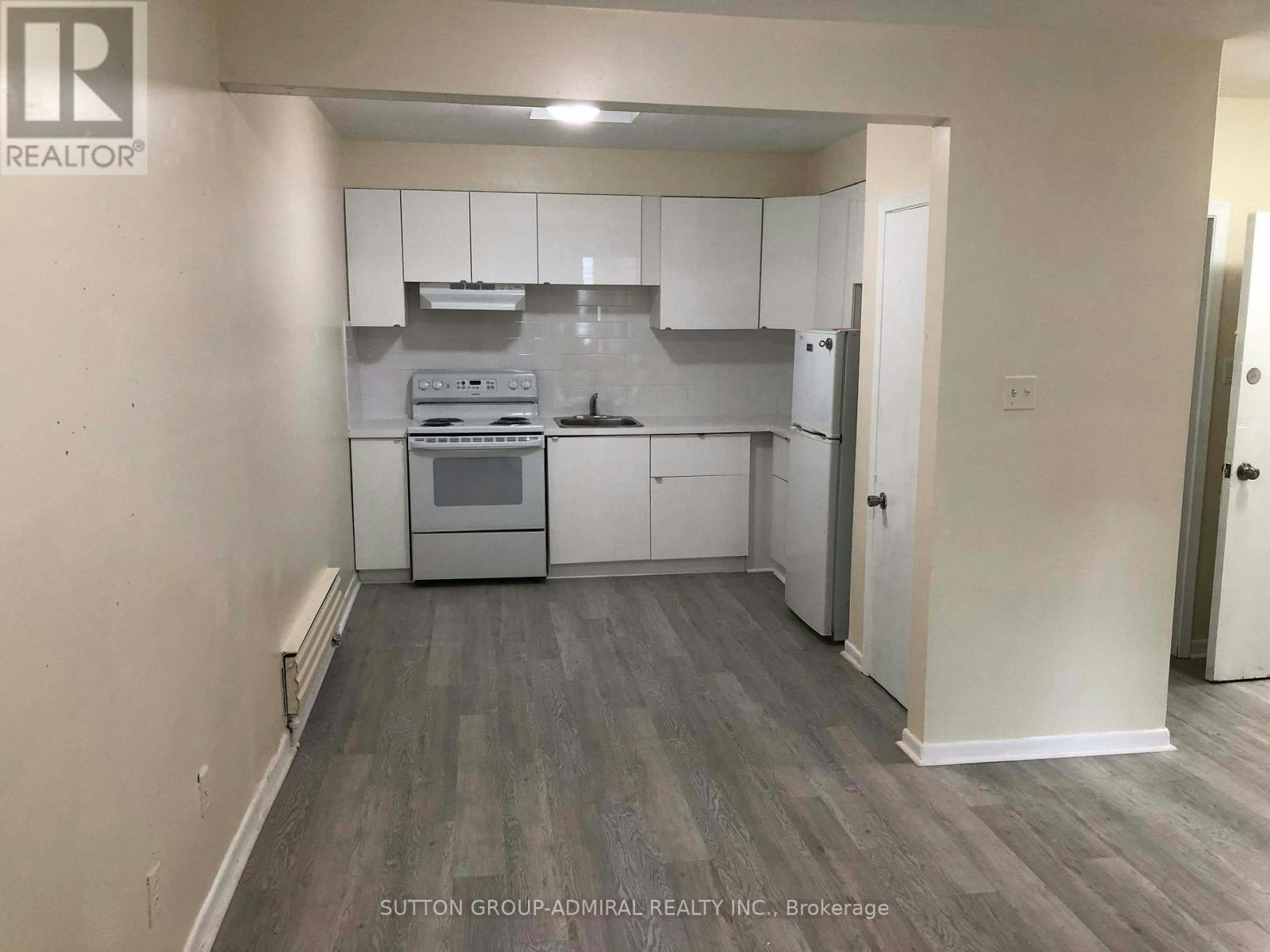 1-2839 Bathurst Street, Toronto, ON, M6B 3A4 - 12