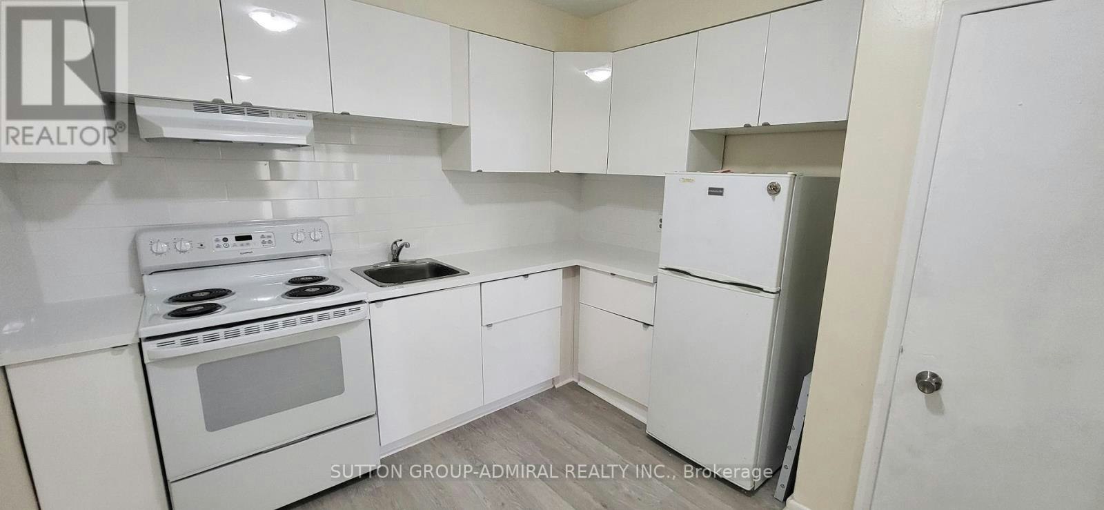 1-2839 Bathurst Street, Toronto, ON, M6B 3A4 - 2