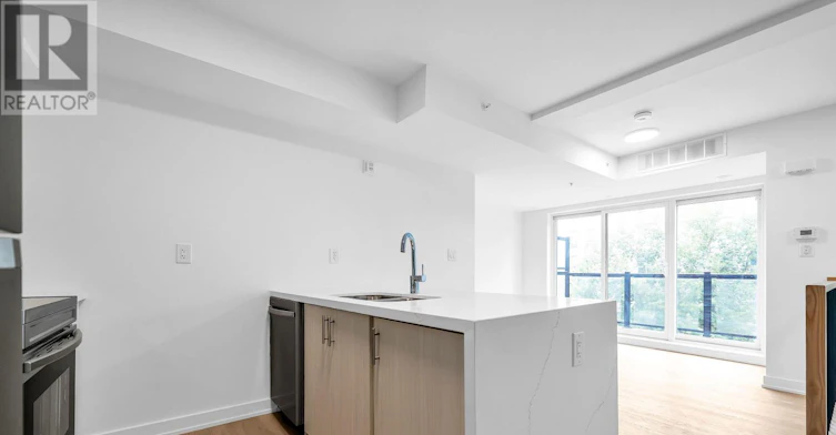 2-200 Railway Engine House Way, Whitby, ON, L1N 0P7 - 9