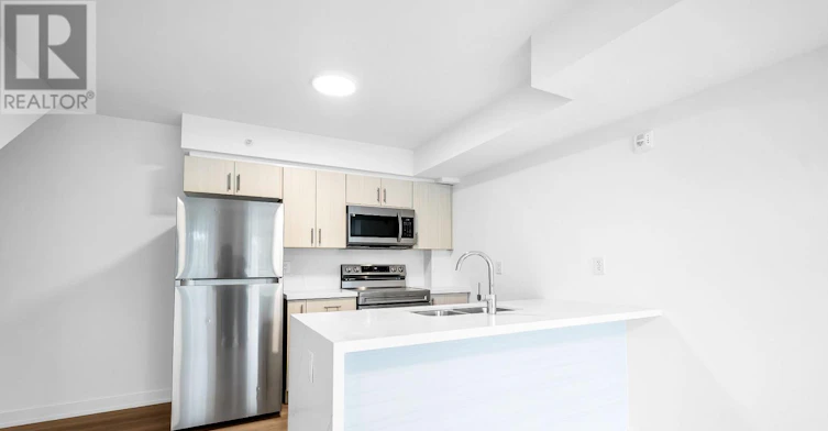 2-200 Railway Engine House Way, Whitby, ON, L1N 0P7 - 7