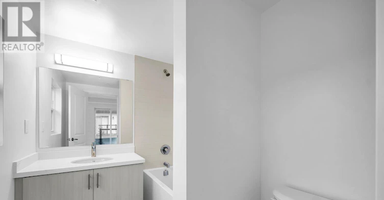 2-200 Railway Engine House Way, Whitby, ON, L1N 0P7 - 14
