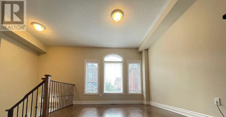86 Mack Clement Lane, Richmond Hill, ON, L4S 0G2 - 3