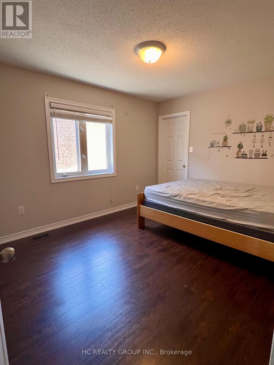 157 Peshawar Avenue, Markham, ON, L3R 2L6 - 8