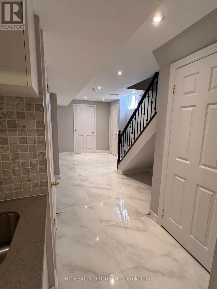 157 Peshawar Avenue, Markham, ON, L3R 2L6 - 17
