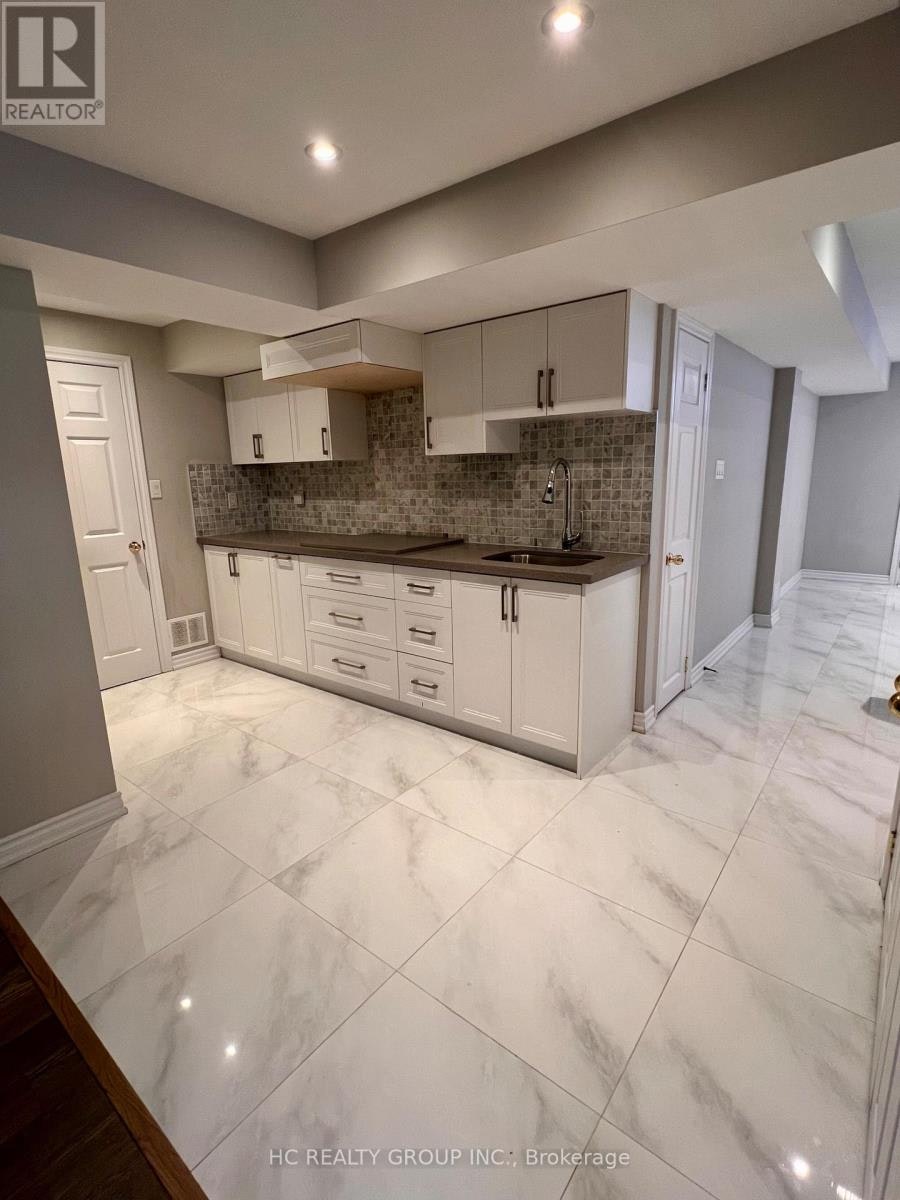 157 Peshawar Avenue, Markham, ON, L3R 2L6 - 11