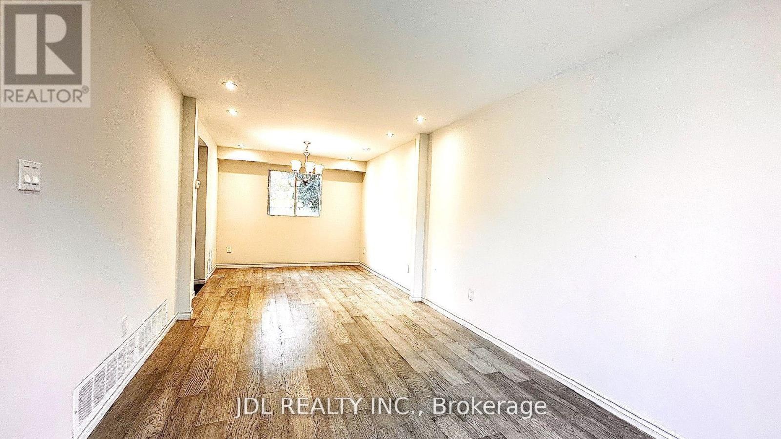 127 Huntington Park Drive, Markham, ON, L3T 7C8 - 8