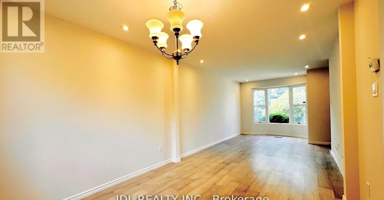 127 Huntington Park Drive, Markham, ON, L3T 7C8 - 9