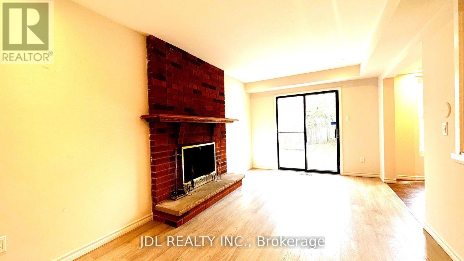 127 Huntington Park Drive, Markham, ON, L3T 7C8 - 7