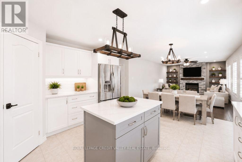 29 Counsellor Terrace, Barrie, ON, L4M 7H1 - 6