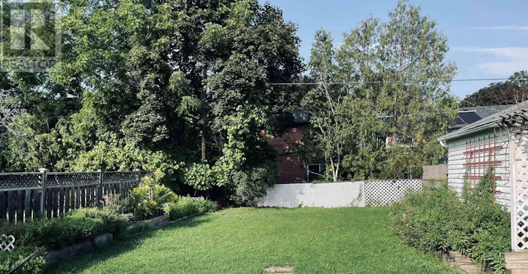 13 Joseph Street, Mississauga, ON, L5M 1N8 - 5