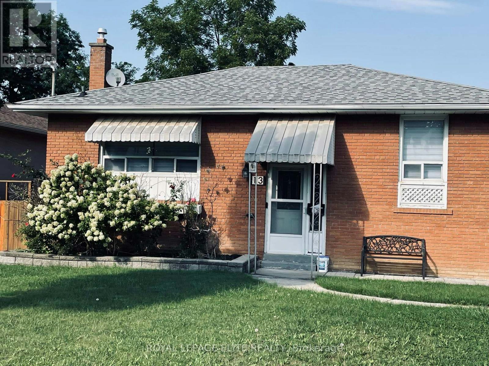 13 Joseph Street, Mississauga, ON, L5M 1N8 - 2