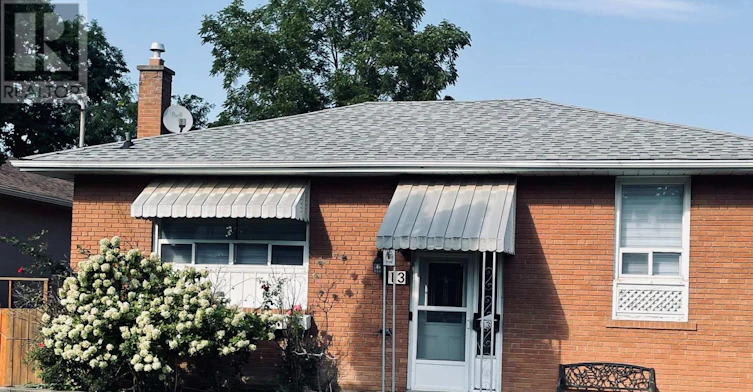 13 Joseph Street, Mississauga, ON, L5M 1N8 - 2